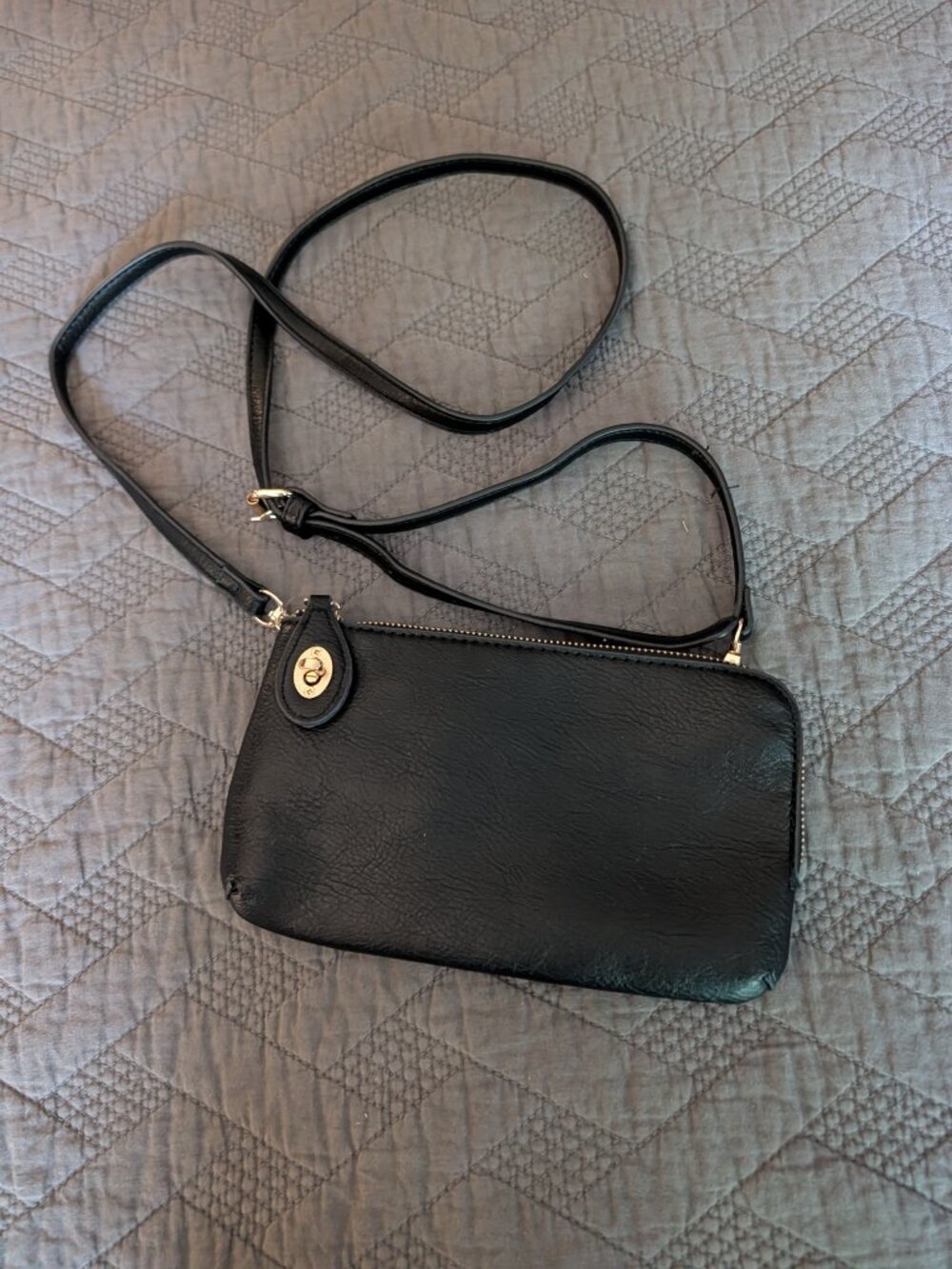 Jen & Co. Black Vegan Leather Crossbody/Wristlet